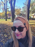 BAVLNĚNÁ ČELENKA RIB TWIST KARAMEL - Obrázek 2