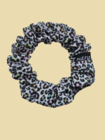 SILKY SCRUNCHIE GUMIČKA BÍLÁ <br> - LEOPARD - Obrázek 2
