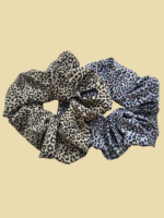SILKY SCRUNCHIE GUMIČKA BÍLÁ <br> - LEOPARD - Obrázek 5
