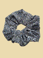 SILKY SCRUNCHIE GUMIČKA BÍLÁ <br> - LEOPARD - Obrázek 4